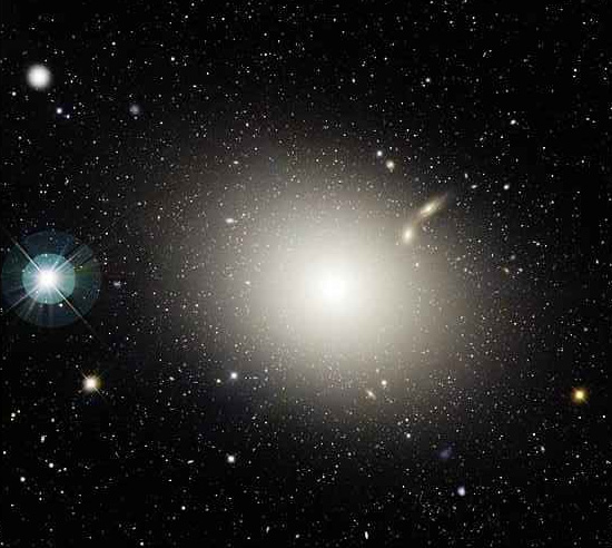 Forrás: Canada-France-Hawaii Telescope, J.-C. Cuillandre (CFHT), Coelum Forrás: Canada-France-Hawaii Telescope, J.-C. Cuillandre (CFHT), Coelum