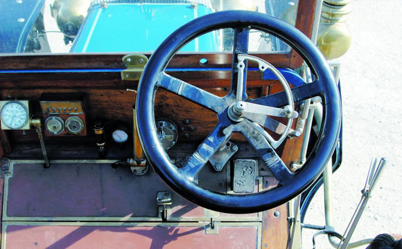 Fot�: Ocskay Zolt�n (Veter�n Aut� �s Motor)