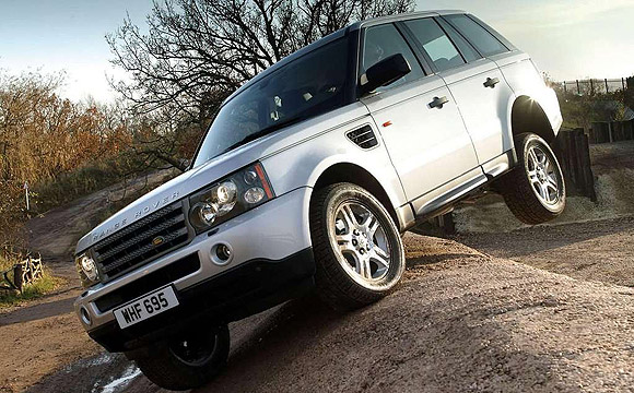 Forrás: Land Rover Forrás: Land Rover