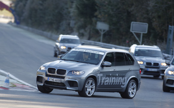 Forrás: BMW Forrás: BMW