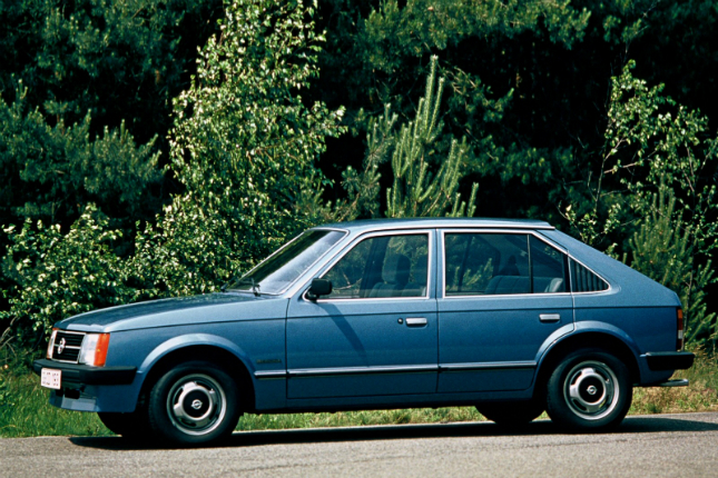 Forr�s: Opel